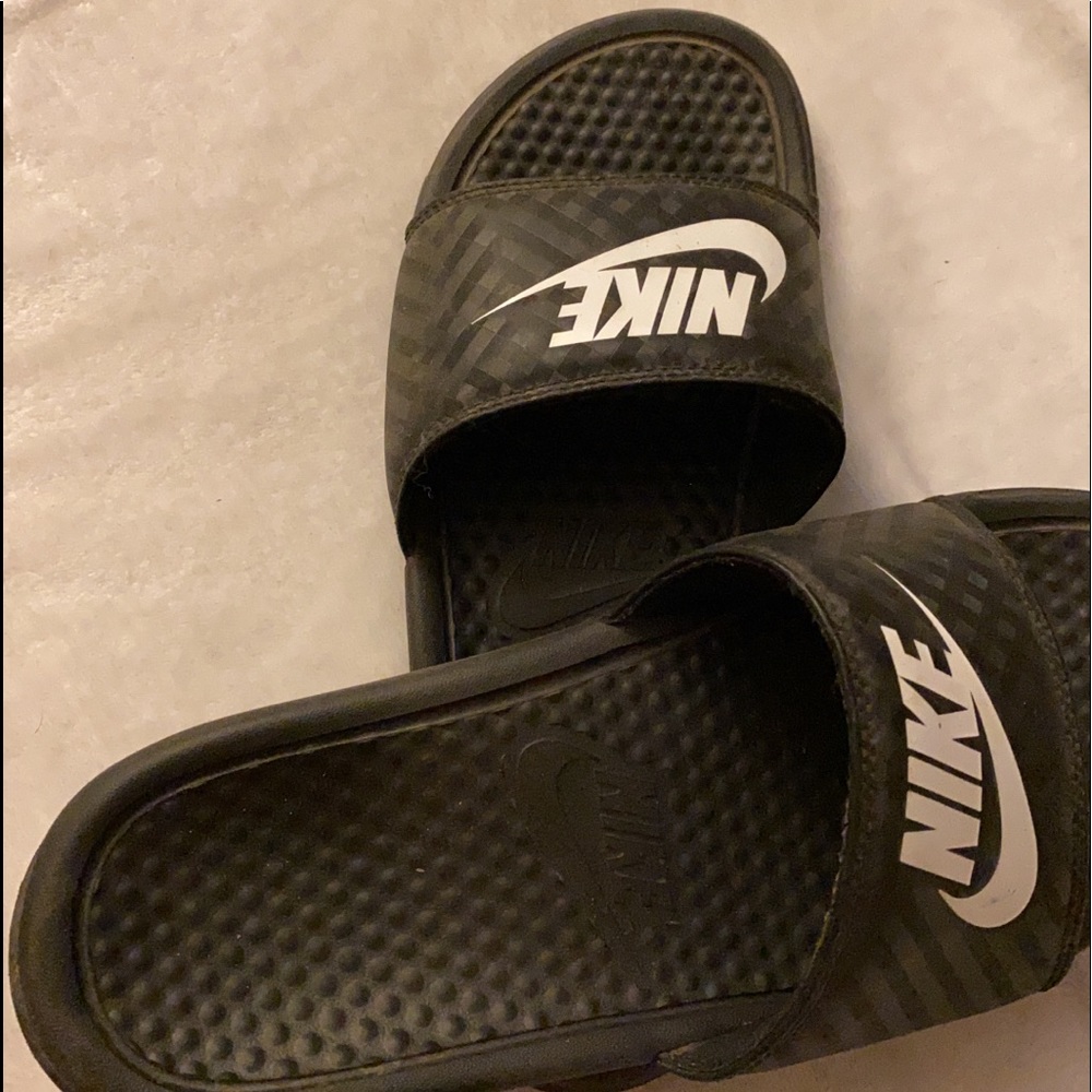Nike slides